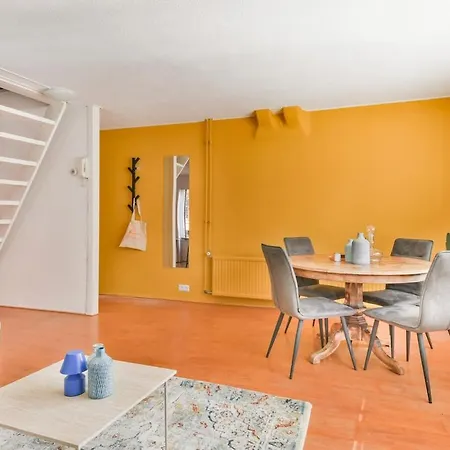 Apartment De Laat Vintage *