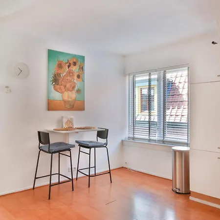 Apartment De Laat Vintage